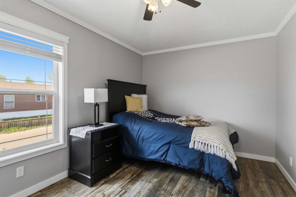 157 Gregoire Crescent, Fort Mcmurray, AB - Indoor Photo Showing Bedroom