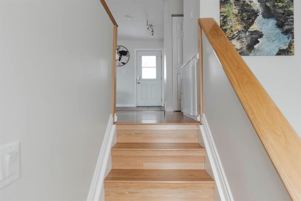 110 Parmenter Crescent, Fort Mcmurray, AB - Indoor Photo Showing Other Room