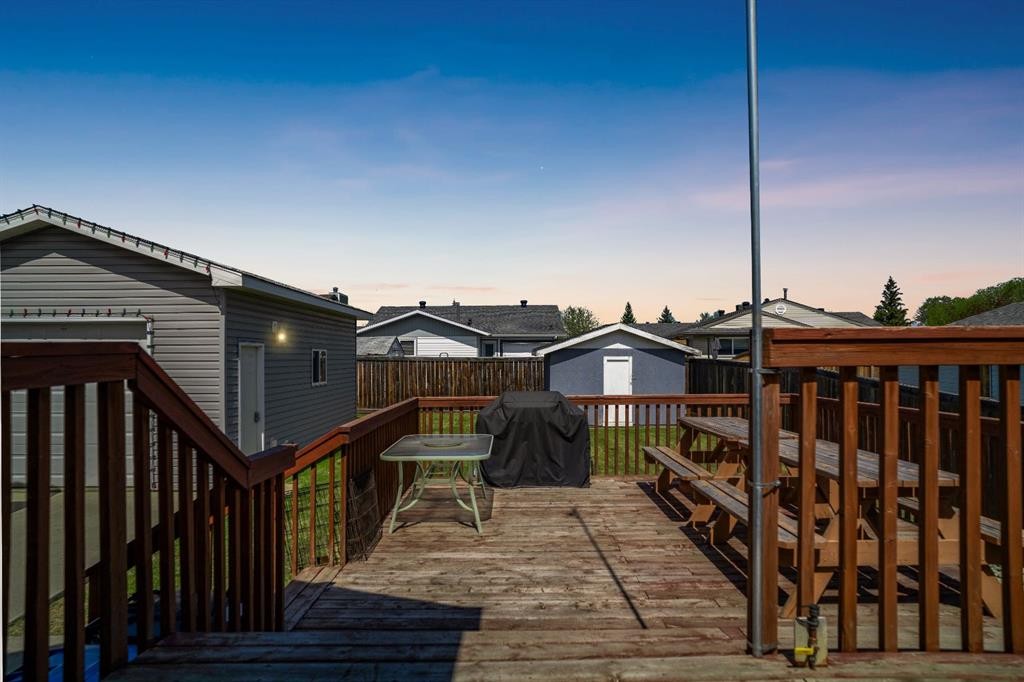 110 Parmenter Crescent, Fort Mcmurray, AB - Outdoor