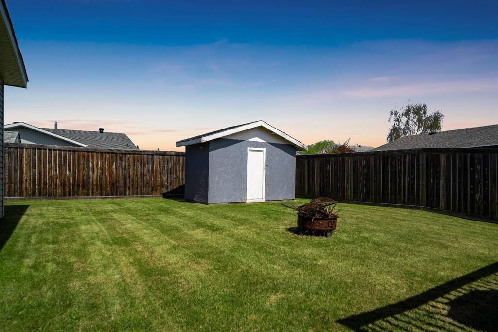 110 Parmenter Crescent, Fort Mcmurray, AB - Outdoor