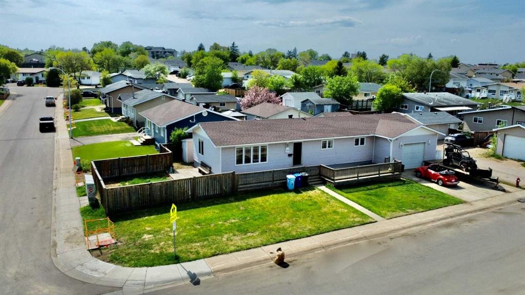 100 Silica Place, Fort Mcmurray, AB - Outdoor