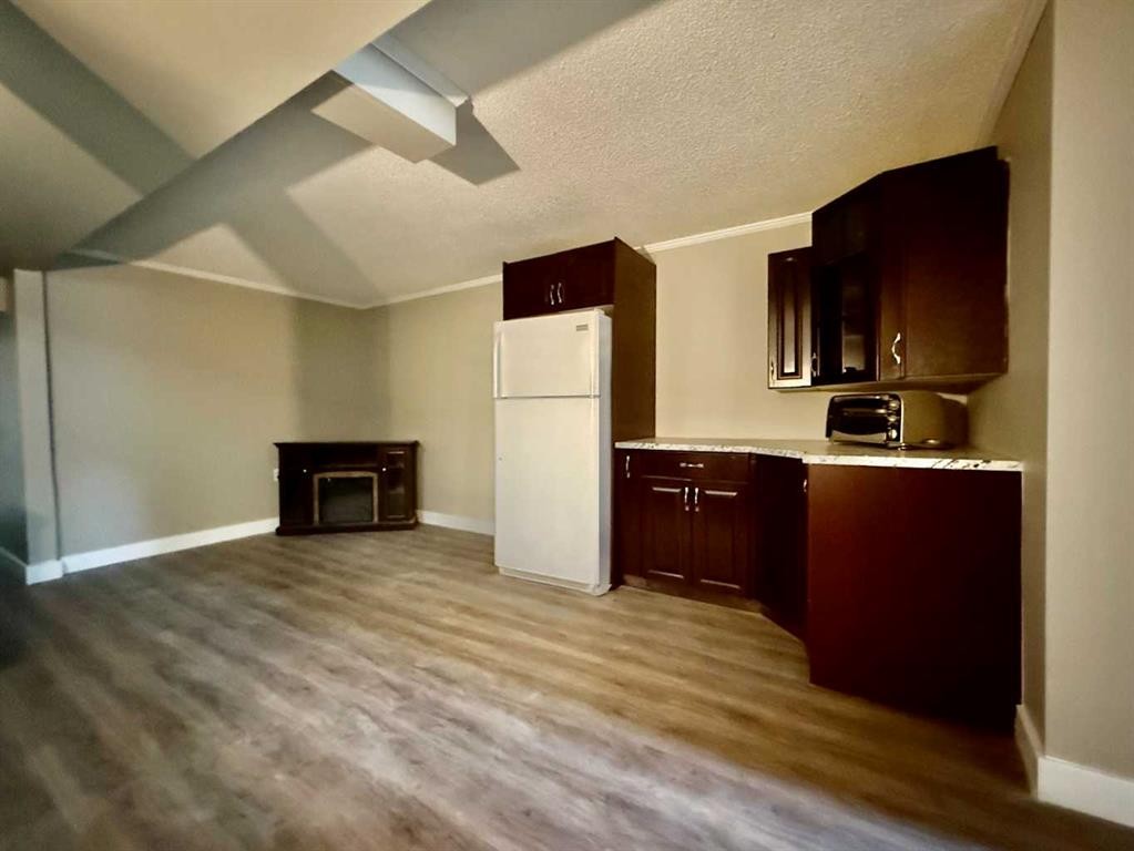100 Silica Place, Fort Mcmurray, AB - Indoor