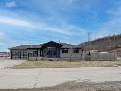 7313 Hughes Avenue Fort Mcmurray, AB T9H 1A8