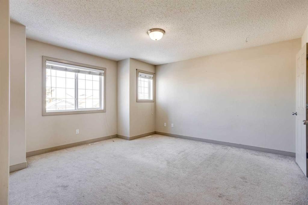 258 Fox Crescent, Fort Mcmurray, AB - Indoor Photo Showing Other Room