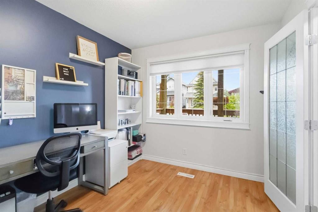 112 Saline Creek Way, Fort Mcmurray, AB - Indoor Photo Showing Office