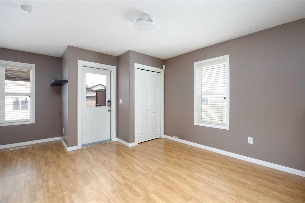 148 Fox Crescent, Fort Mcmurray, AB - Indoor Photo Showing Other Room