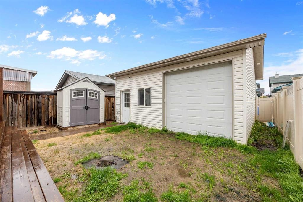 148 Fox Crescent, Fort Mcmurray, AB - Outdoor