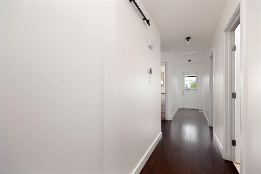 128 Hawthorn Way, Fort Mcmurray, AB - Indoor Photo Showing Other Room