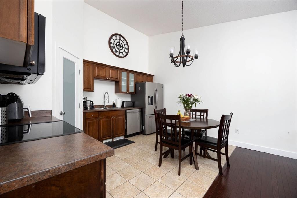128 Hawthorn Way, Fort Mcmurray, AB - Indoor