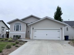 9609 100 Avenue Lac La Biche, AB T0A 2C0