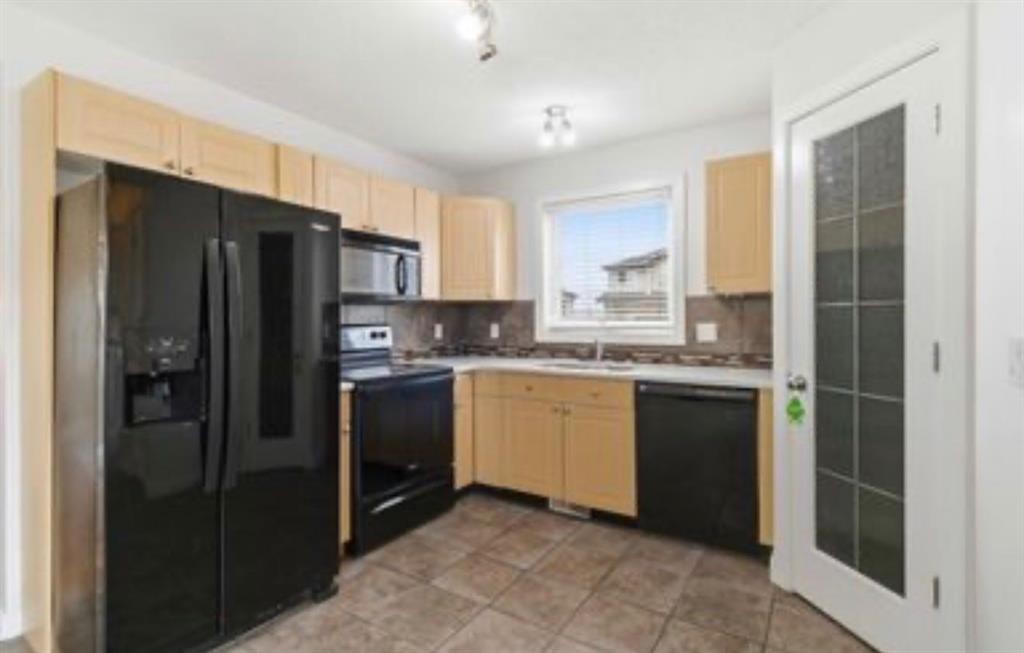 198 Fox Crescent, Fort Mcmurray, AB