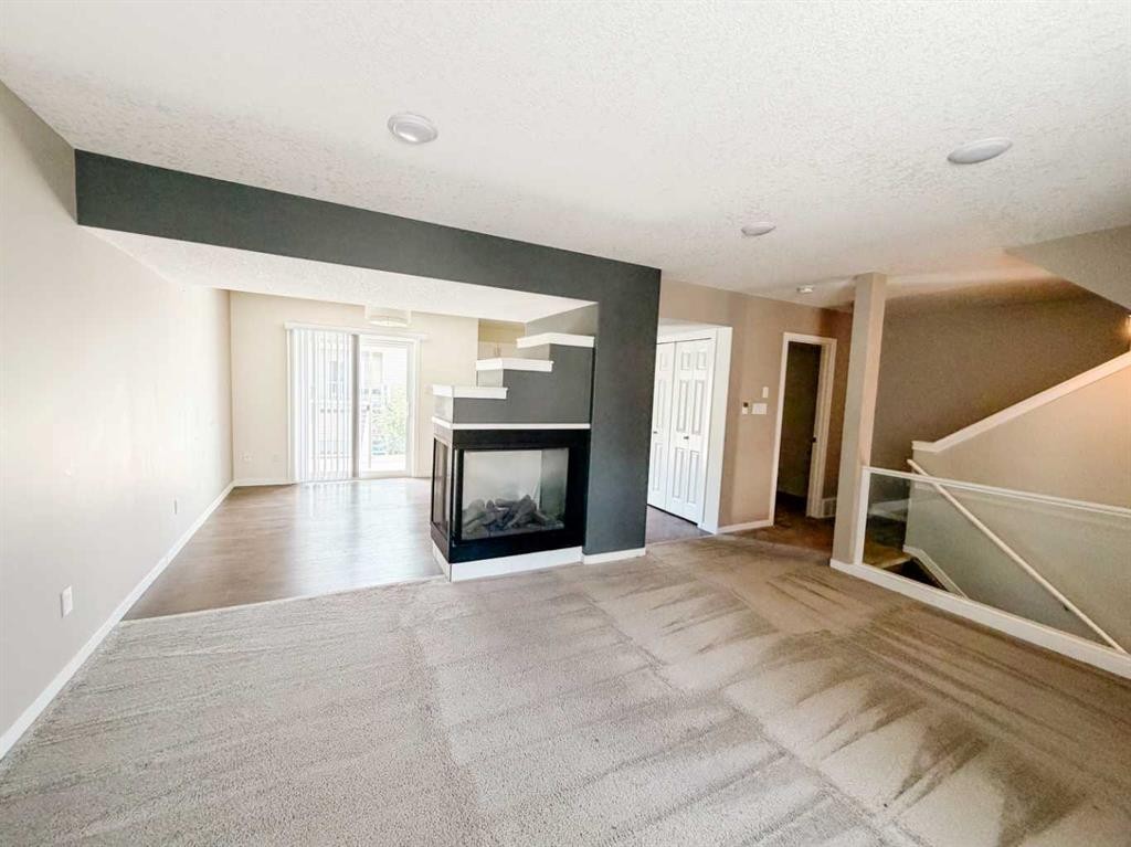 25-120 Warren Way, Fort Mcmurray, AB