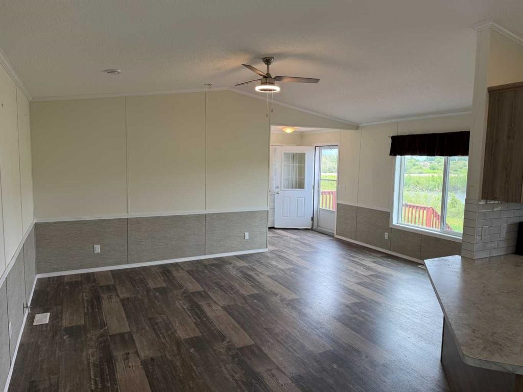 413 Spruce Point Estates Place, Kinuso, AB