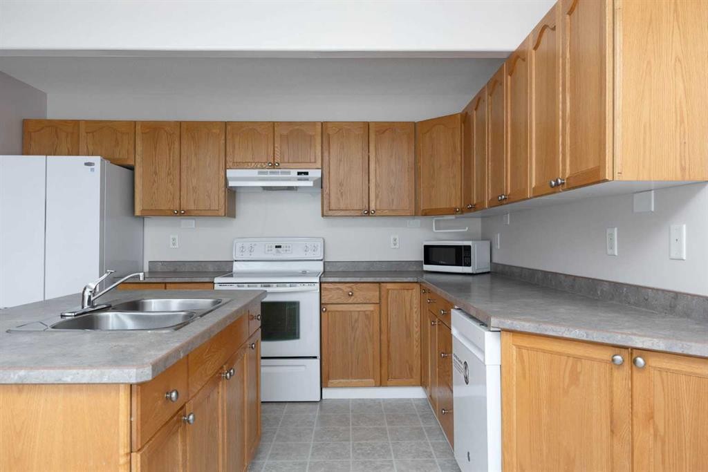 15-98 Wilson Drive, Fort Mcmurray, AB