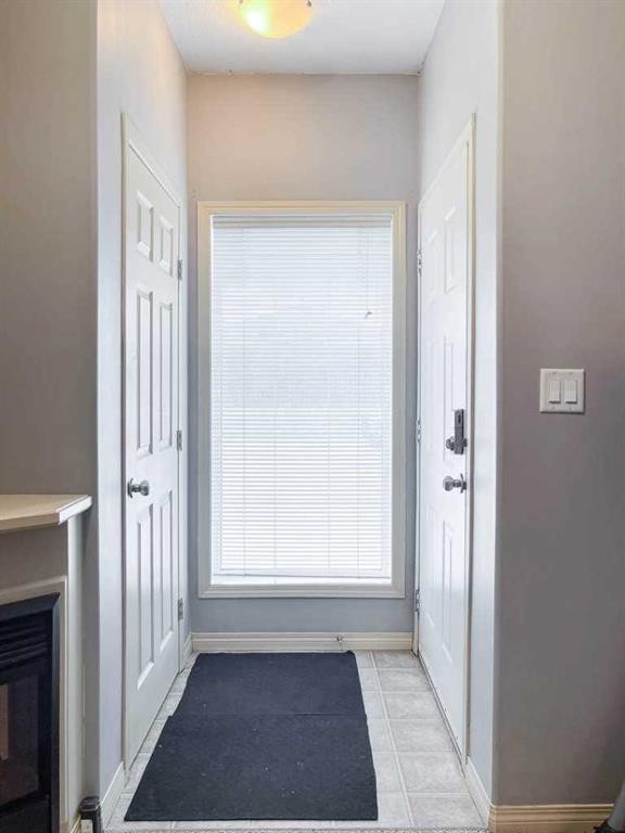 7108-200 Lougheed Drive, Fort Mcmurray, AB - Indoor Photo Showing Other Room