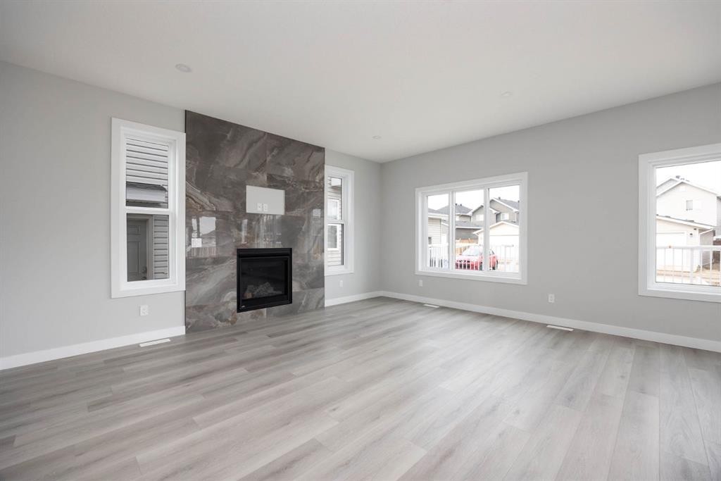 185 Dafoe Way, Fort Mcmurray, AB