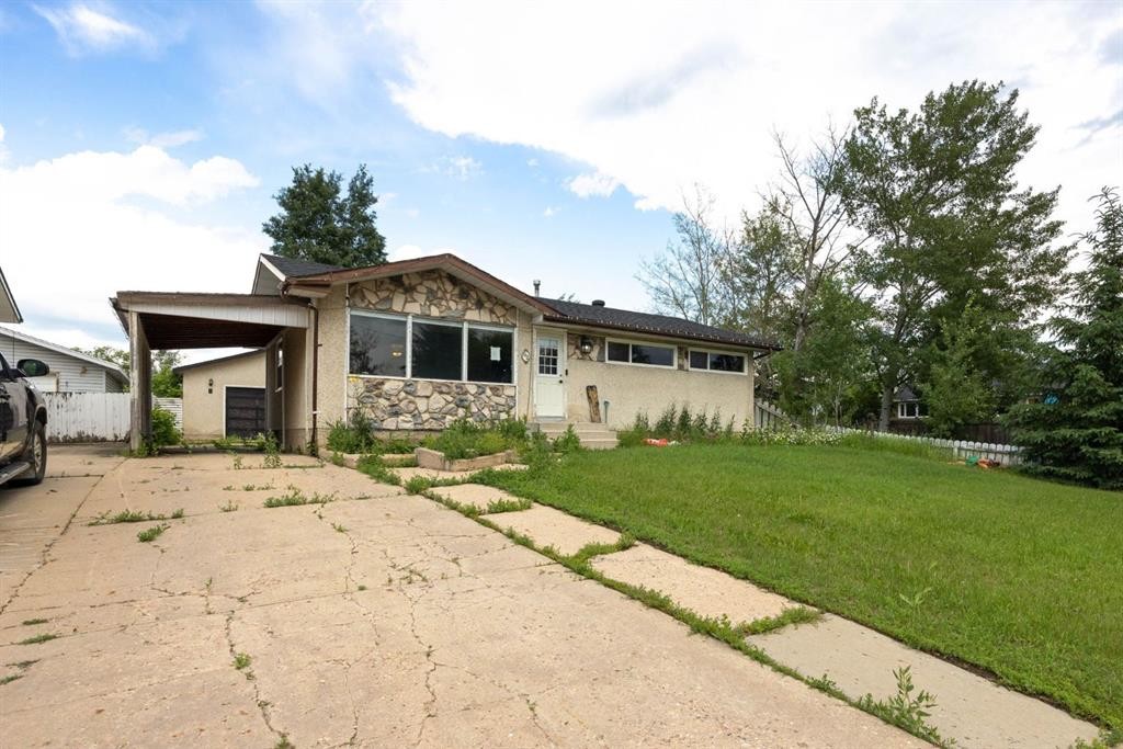 2 Moberly Crescent, Fort Mcmurray, AB