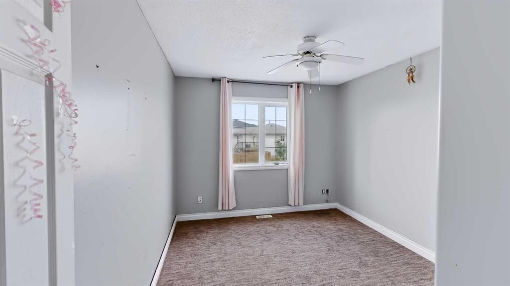 117 Barber Drive, Fort Mcmurray, AB - Indoor Photo Showing Other Room