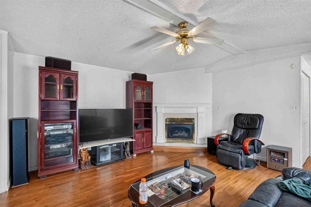 180 Cree Road, Fort Mcmurray, AB