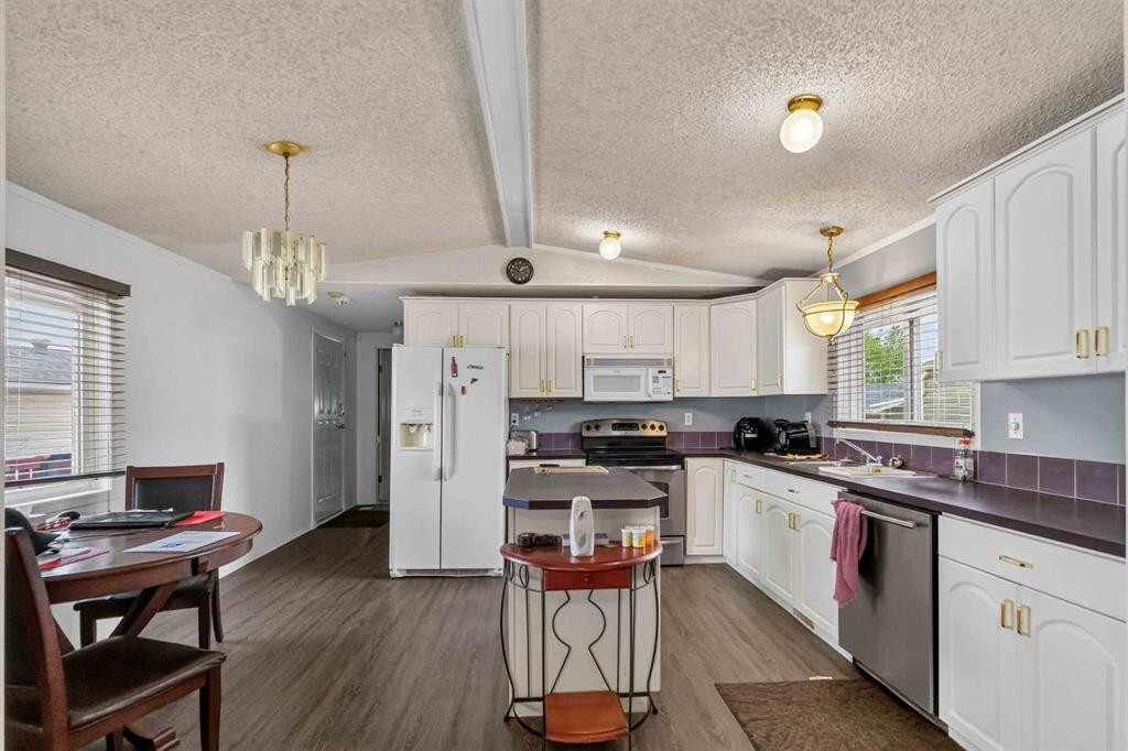 180 Cree Road, Fort Mcmurray, AB
