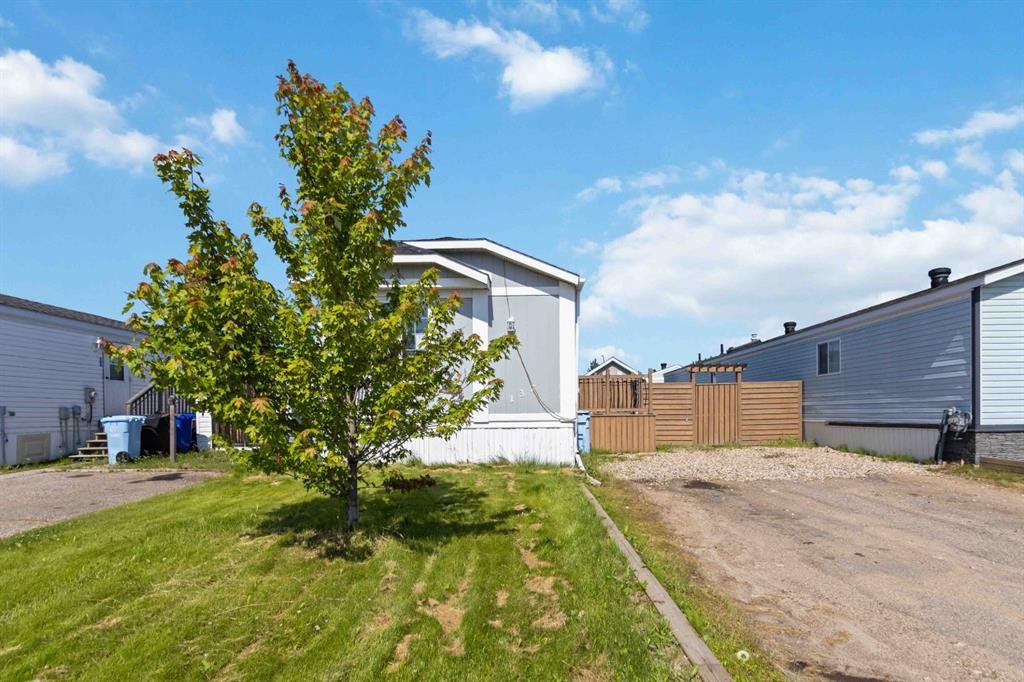 137 Cree Road, Fort Mcmurray, AB - Outdoor With Exterior