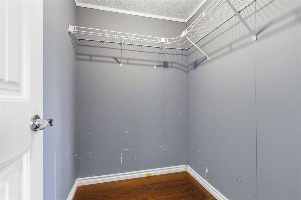 137 Cree Road, Fort Mcmurray, AB - Indoor