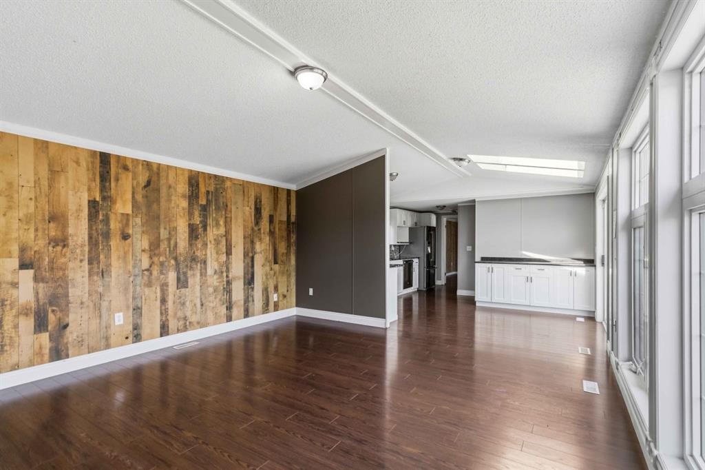 137 Cree Road, Fort Mcmurray, AB - Indoor Photo Showing Other Room