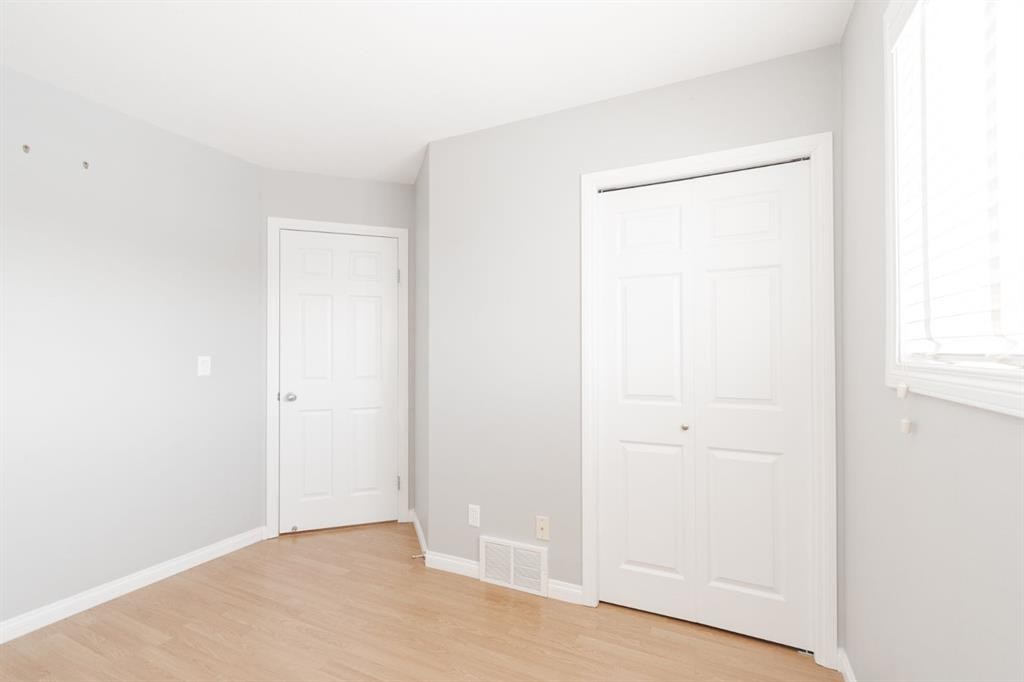 124 Fox Crescent, Fort Mcmurray, AB - Indoor Photo Showing Other Room