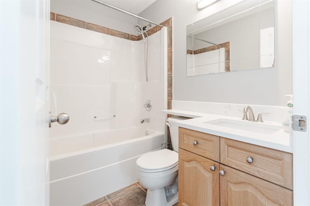 124 Fox Crescent, Fort Mcmurray, AB - Indoor Photo Showing Bathroom