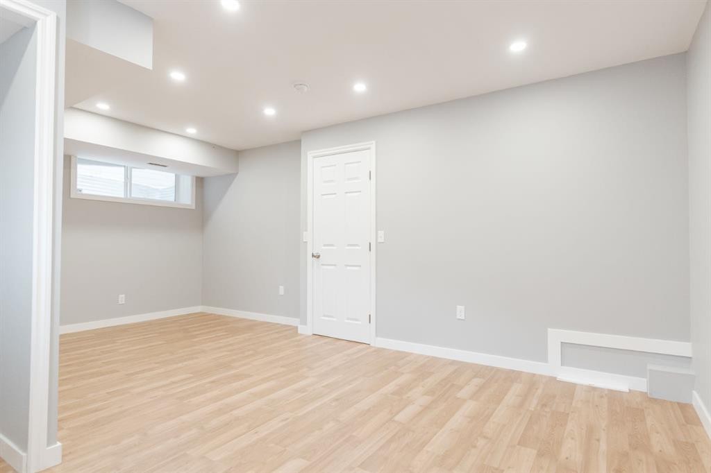 124 Fox Crescent, Fort Mcmurray, AB - Indoor Photo Showing Other Room