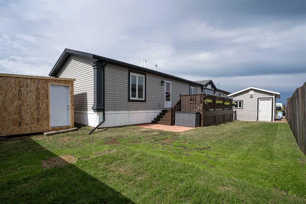 104 Beacon Hill Place, Fort Mcmurray, AB - Outdoor