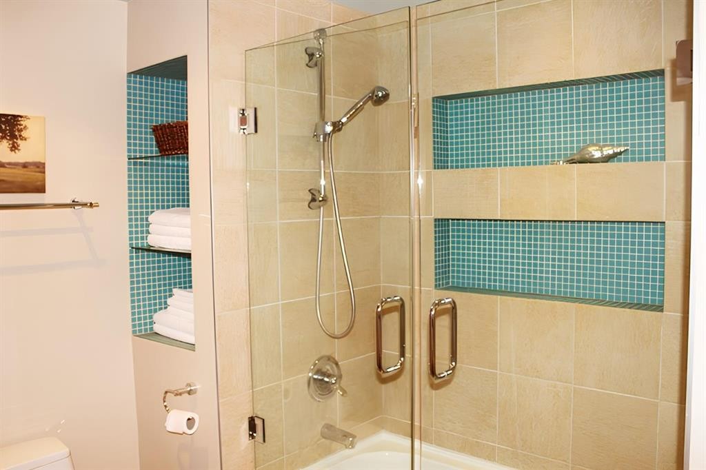 108 Robin Crescent, Fort Mcmurray, AB - Indoor Photo Showing Bathroom