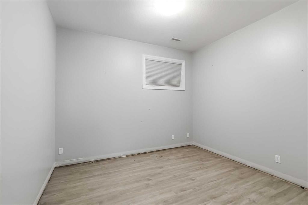 173 Coyote Crescent, Fort Mcmurray, AB - Indoor Photo Showing Other Room