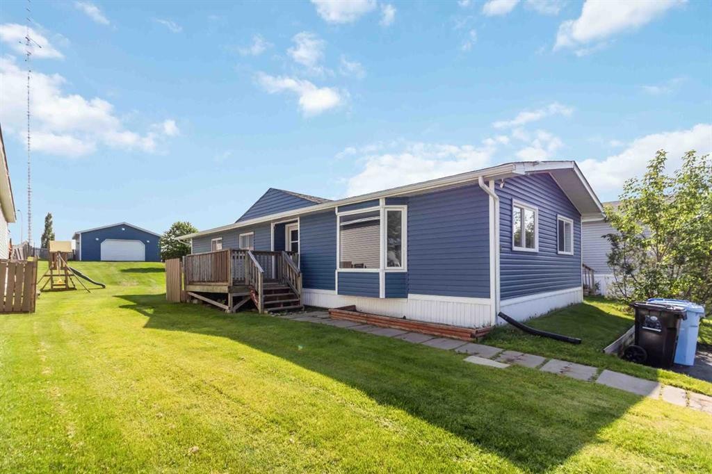 180 Greenbriar Bay, Fort Mcmurray, AB - Outdoor