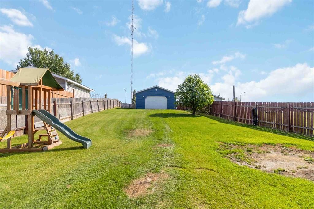 180 Greenbriar Bay, Fort Mcmurray, AB - Outdoor