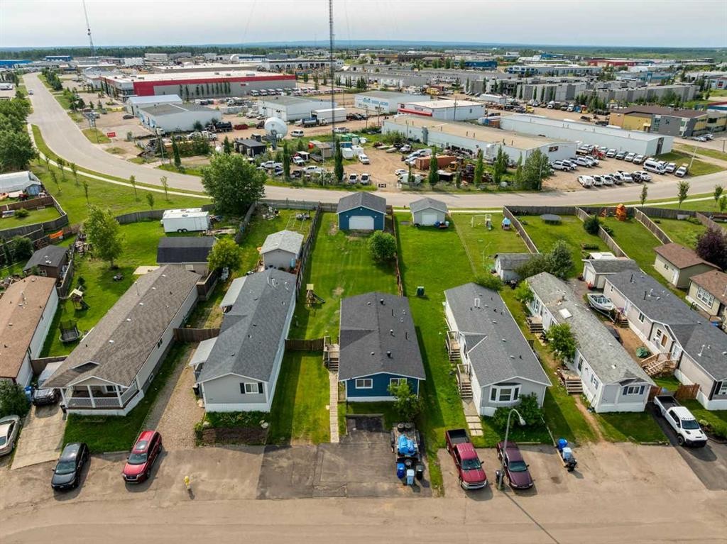 180 Greenbriar Bay, Fort Mcmurray, AB - Outdoor With View