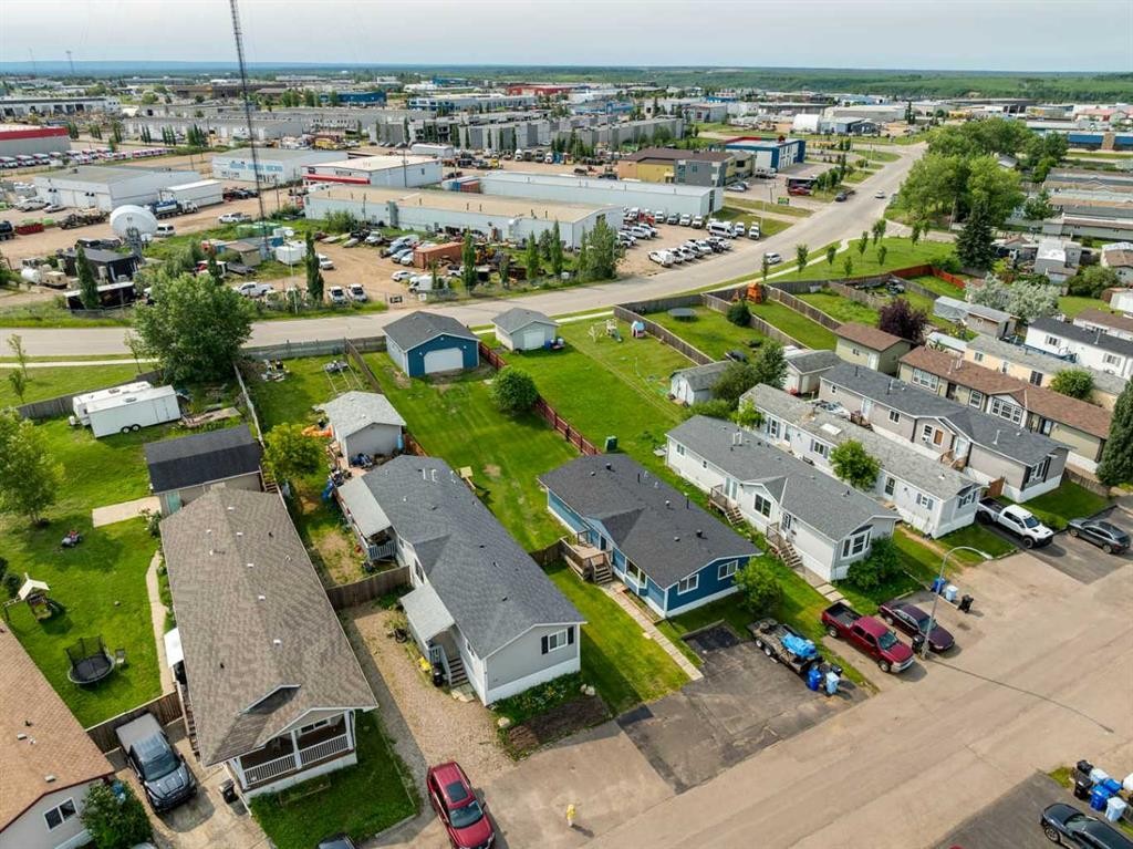 180 Greenbriar Bay, Fort Mcmurray, AB - Outdoor With View