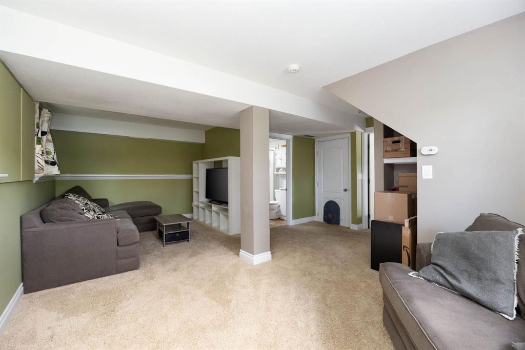 134 Farrell Bay, Fort Mcmurray, AB - Indoor