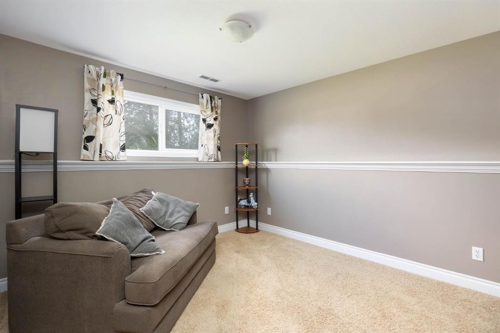 134 Farrell Bay, Fort Mcmurray, AB - Indoor Photo Showing Other Room