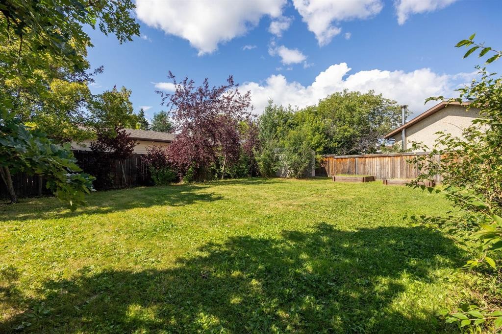134 Farrell Bay, Fort Mcmurray, AB - Outdoor
