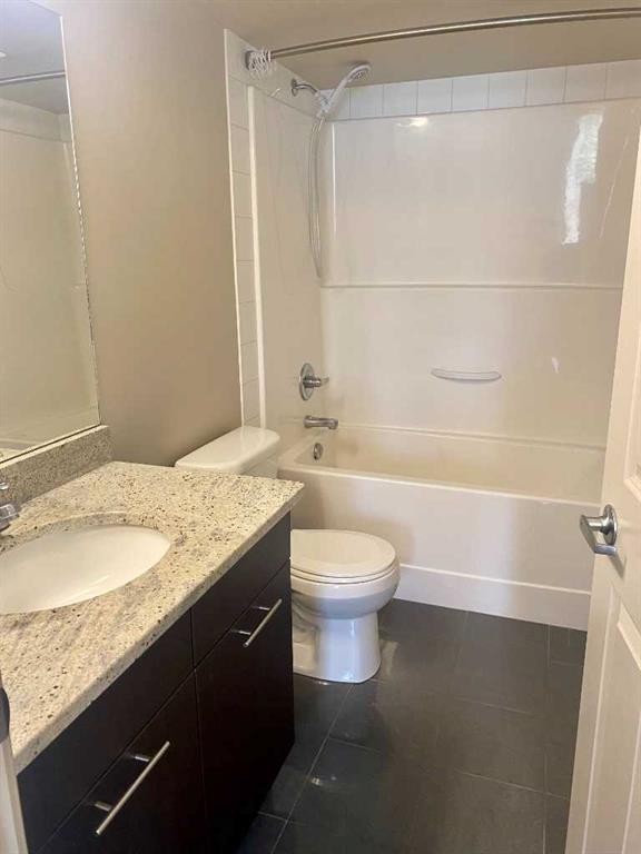 2206-7901 King Street, Fort Mcmurray, AB - Indoor Photo Showing Bathroom
