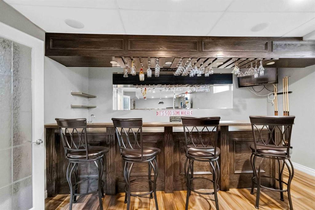 443 Pacific Crescent, Fort Mcmurray, AB - Indoor Photo Showing Dining Room