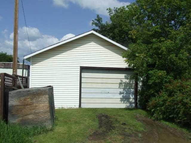 9821 101 Ave, Plamondon, AB - Outdoor