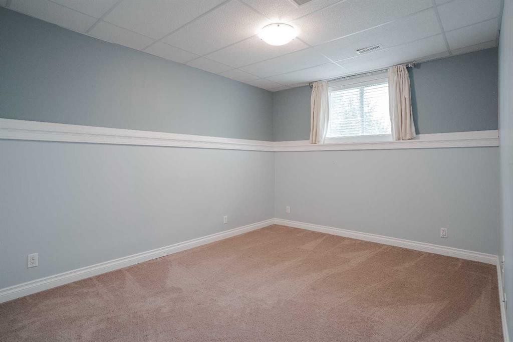 128 Dogwood Lane, Fort Mcmurray, AB - Indoor Photo Showing Other Room