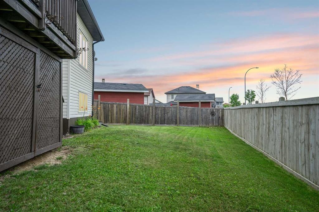128 Dogwood Lane, Fort Mcmurray, AB - Outdoor