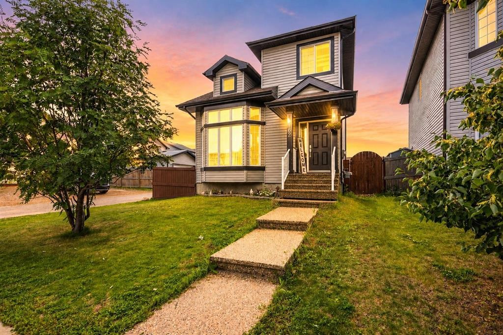 162 Chestnut Way, Fort Mcmurray, AB - Outdoor