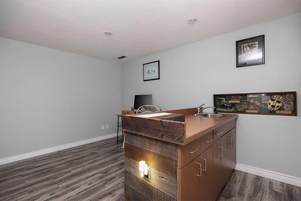 162 Chestnut Way, Fort Mcmurray, AB - Indoor