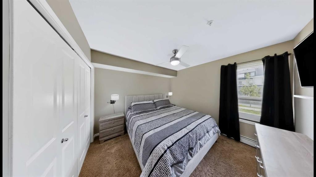 524-201 Abasand Drive, Fort Mcmurray, AB - Indoor Photo Showing Bedroom