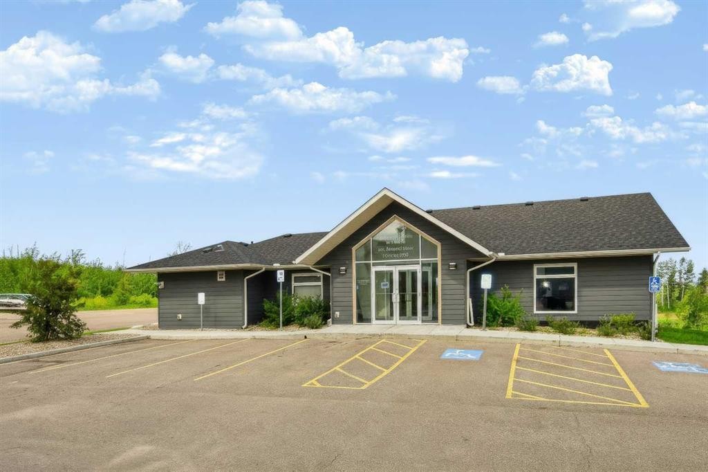 524-201 Abasand Drive, Fort Mcmurray, AB - Outdoor