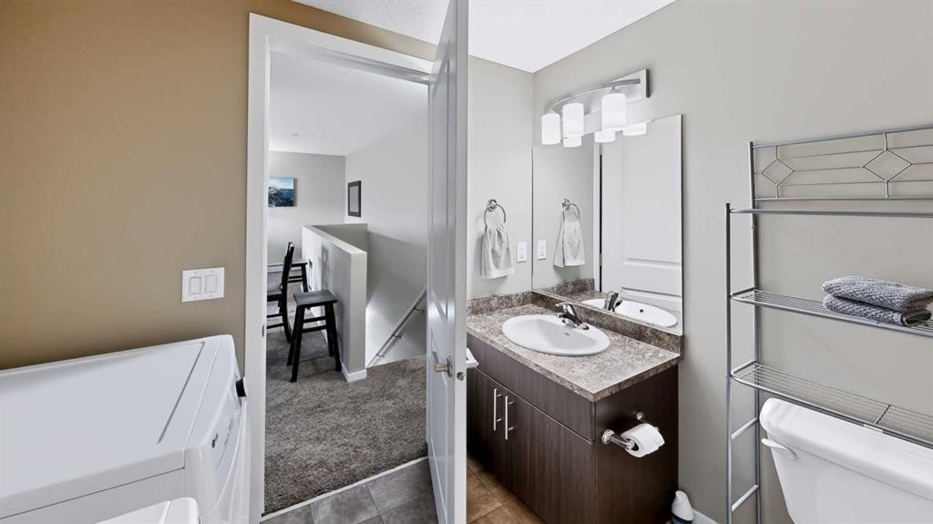524-201 Abasand Drive, Fort Mcmurray, AB - Indoor Photo Showing Bathroom